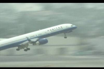 Flight diverted due to row over man wanting more nuts