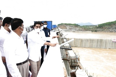 Andhra CM Directs Officials to Prioritize Quality in Rehabilitation and Resettlement Works of Polavaram Project