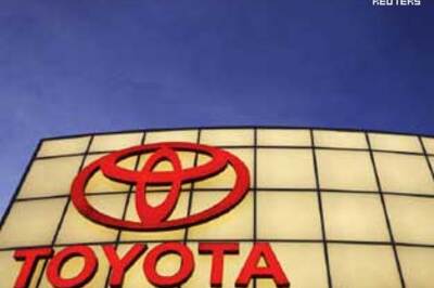 Toyota to announce pedal fix plan in US on Monday