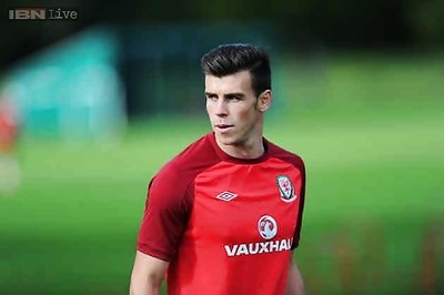 No player worth 100 million euros, says Zinedine Zidane