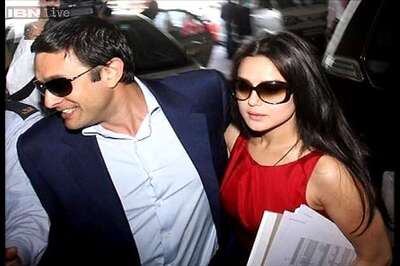 Preity Zinta gives photos of bruised hand to police to back assault claim