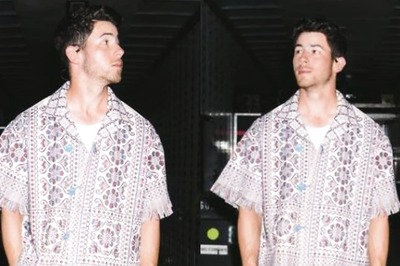 Priyanka Chopra's Husband Nick Jonas Proves He is 'National Jiju' as His Shirt Reminds Fans of Solapur’s Chatla Chaddar