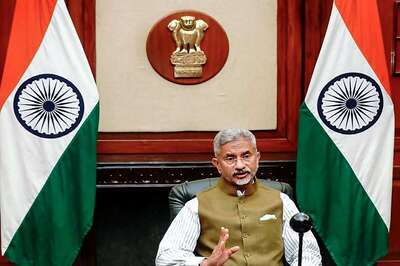 Jaishankar Discusses India-US Strategic and Defence Partnership with Lloyd Austin