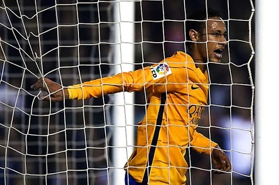 Neymar scoops Player of the Month award in first for Barcelona