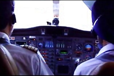 Britons accused of 'plane spotting' get bail