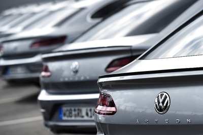 Volkswagen Dieselgate: Executive Pleads Guilty in U.S. Emissions Cheating Case
