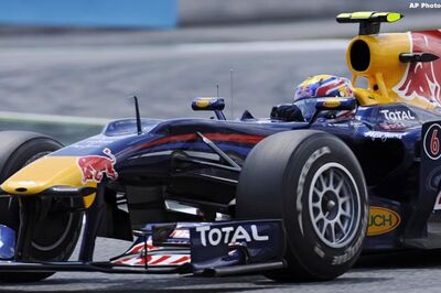 Red Bull dominate practice in Hungary