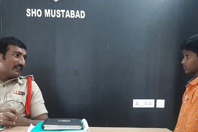 Seven-year-old Boy Approaches Telangana Police, Complains About His Drunkard Father
