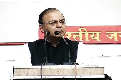 Jaitley letter to PM a political anticipatory bail plea: Congress