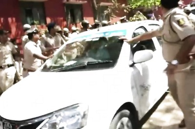 Despite HC-mandated Security, Lawyers of Kashmiri Students Charged with Sedition Heckled in Dharwad Court