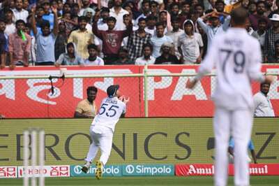 Ben Stokes Races Down 25 Yards, Pulls Off a Stunning Catch to Dismiss Shreyas Iyer - WATCH