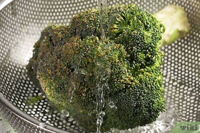 How to Eat Raw Broccoli