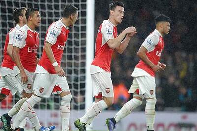 Arsenal challenge gaining momentum after win over Everton