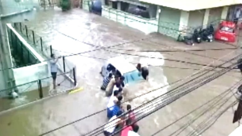 Heavy Rains Derail Normal Life In Hyderabad and Telangana