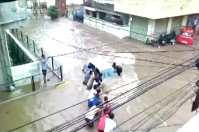 Heavy Rains Derail Normal Life In Hyderabad and Telangana