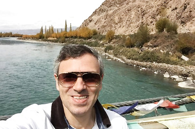 Mehbooba Mufti Can't Set Fire to J&K and Run Away: Omar Abdullah