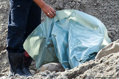 Italian City of Brindisi Evacuates 54,000 People to Defuse WW2 Bomb