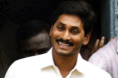 Jaganmohan Reddy owns assets worth Rs 343 crore, but no vehicle