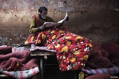 Delhi continues shivers with 2.9 degrees