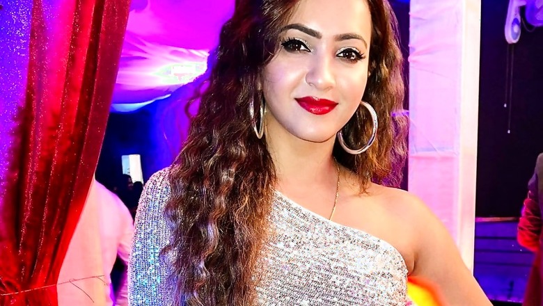 Actor-Turned-TMC Leader's 'Mother, Sister' Remark Sparks Row; She Clarifies