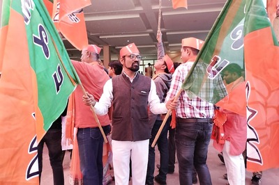 News18 Afternoon Digest: BJP Makes History, Headed For Record Win in Gujarat; Congress Maintains Slight Lead in HP