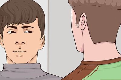 How to Communicate With a Deaf Person Through an Interpreter