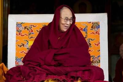 China Warns India Over Invite to Dalai Lama to Buddhist Meet