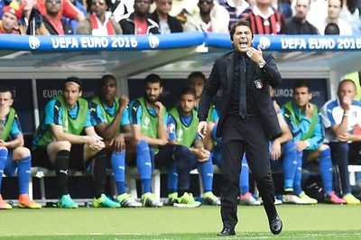 Conte Theatrics a Boon for Italy, Chelsea Fans