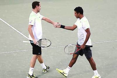Bhupathi-Llodra win doubles title at Dubai Championships
