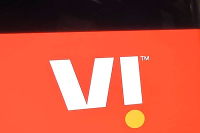 Vodafone to Sell 10% Stake in India's Indus Towers for Up to $1.1 Billion