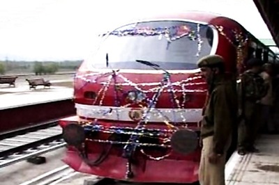 Kashmir Valley gets connected by rail