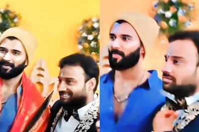 Vijay Deverakonda Attends Bodyguard's Wedding Reception, Gets Welcomed With Sword | Watch Viral Video