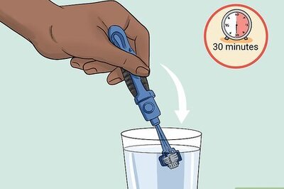 How to Clean Your Dog's Toothbrush