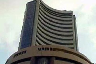 Sensex drops 84 pts on profit booking