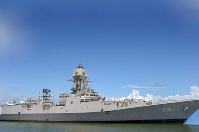 4 Destroyers, 1 Frigate: Navy's Push to Enhance Security Amid Attacks on Merchant Vessels