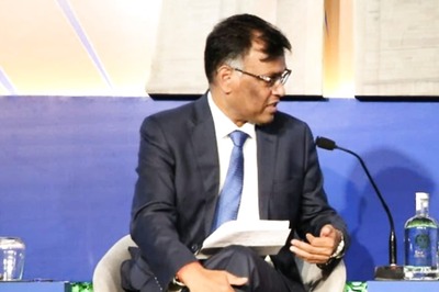 RBI Mulls Addressing Monopoly of PhonePe, Google Pay in UPI Space; Deputy Guv Explains