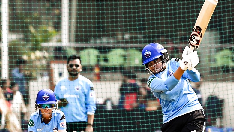 Royal Challengers Bangalore vs Delhi Capitals Live Streaming: When and Where to Watch WPL 2023 Match Live Coverage on Live TV Online