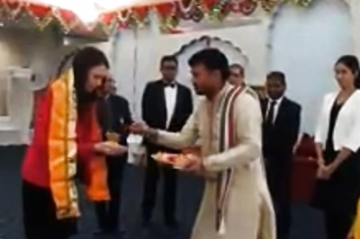 New Zealand PM Jacinda Ardern Visits Radha Krishna Temple in Auckland