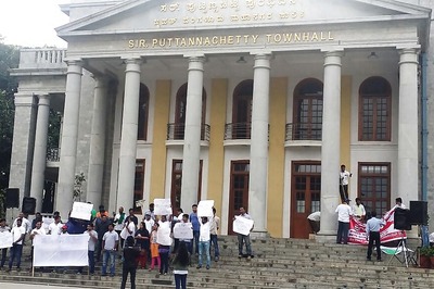 BBMP Bans Protests Outside Bengaluru Town Hall, Says Rallies Are Denting Iconic Building’s Revenue