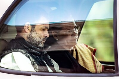 Congress Aims to Oust Armchair Netas for Grassroot Leaders But Decades of Baggage Lingers