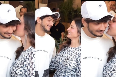 Hina Khan Leans Close To Munawar Faruqui During Promotion Of 'Halki Halki Si' Song, Video Goes Viral