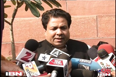 BJP creating 'Modi wave' through media hype: Rajiv Shukla