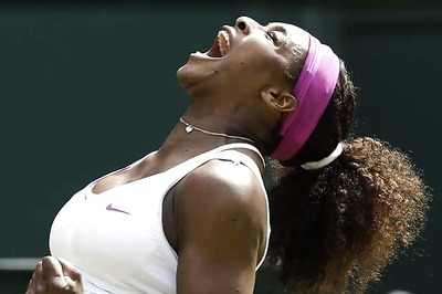 Serena survives scare, Azarenka cruises
