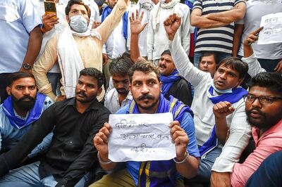 Congress, Left and Bhim Army Protest Near UP Bhawan and India Gate Against Gangrape and Murder of Dalit Woman