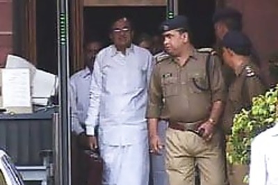 Left sees nothing right in Budget