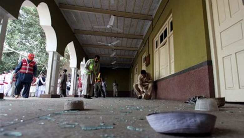Blasts in two Pakistan mosques kill 70