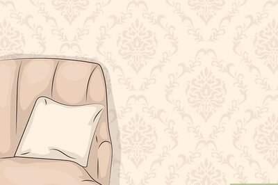 How to Decorate with Wall Paper