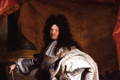 Originally Made for Men, How High Heels Become an Essential Fashion Piece