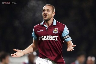 Promoted Leicester City sign former England defender Matthew Upson