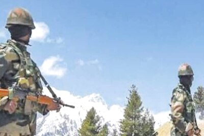 With Delay in Disengagement Talks, China Sets Up Tents on Indian Side of Demchok